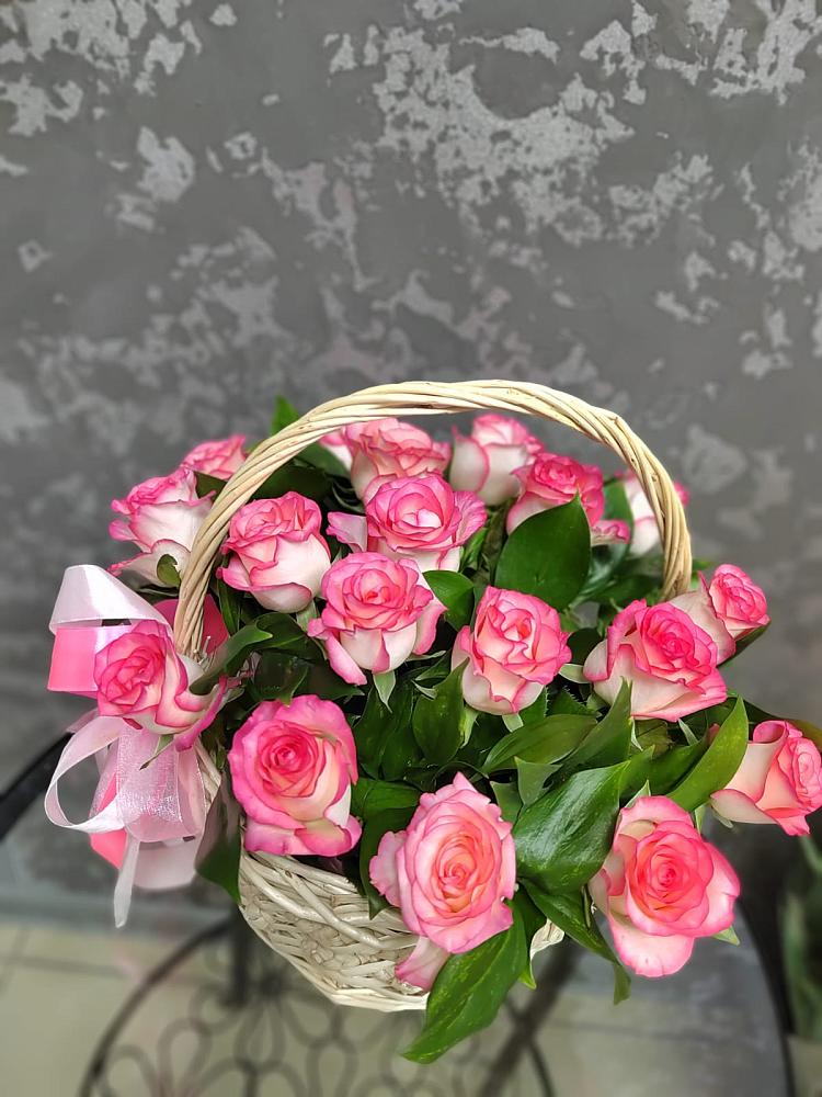 Цветочная композиция из Розы в корзине в Марьинской