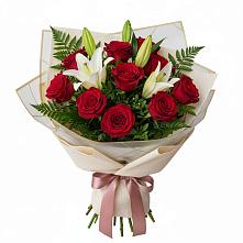 Букет цветов из:  Лилии и Розы #REPLACE_PRED# Марьинской