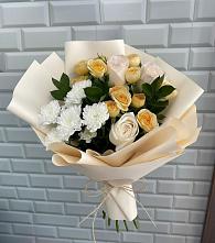 Букет цветов из:  Розы и Хризантемы в Марьинской