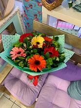 Букет цветов из:  Герберы, Хризантемы и Альстромерии #REPLACE_PRED# Марьинской
