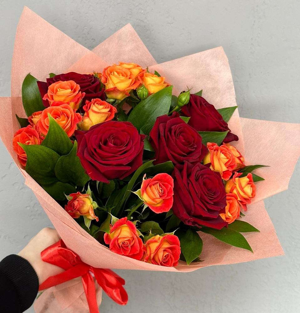 Букет Любовь и восторг в Марьинской