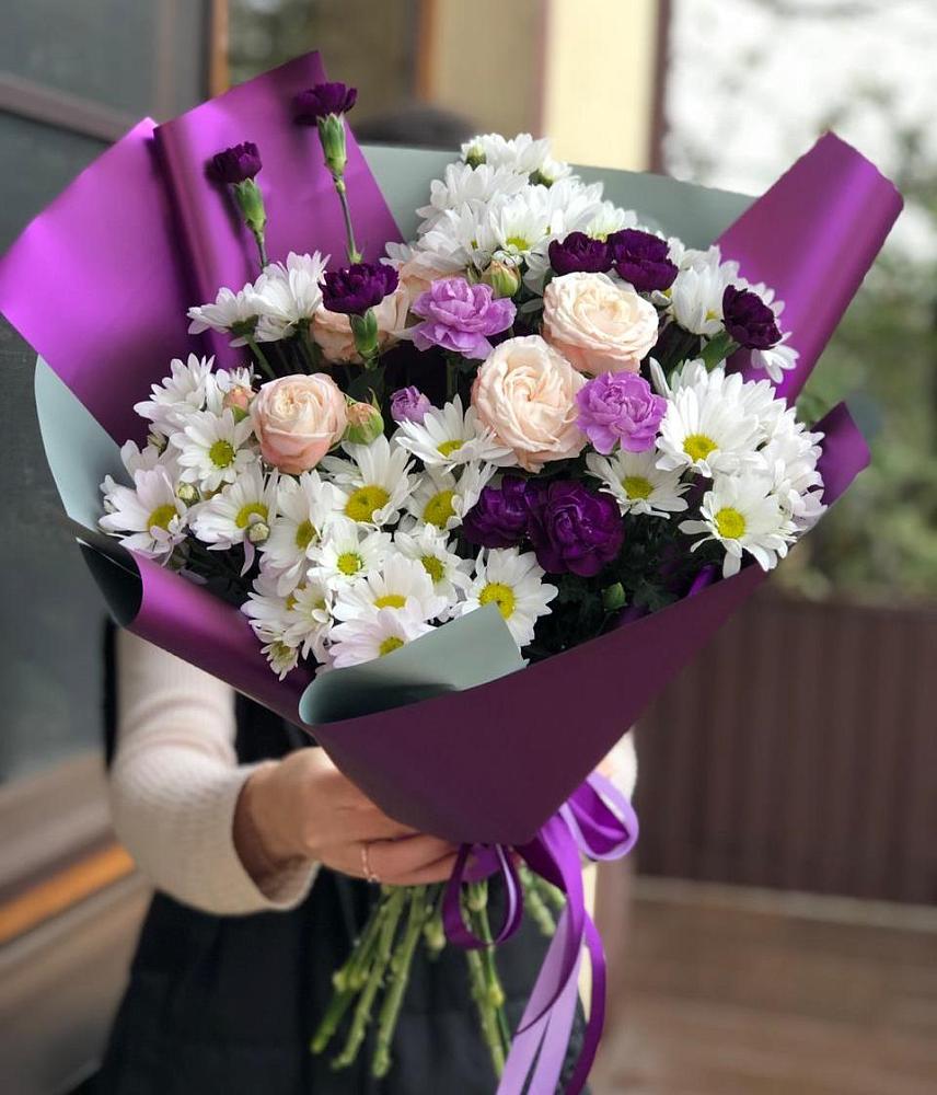 Букет цветов из: Хризантемы, Гвоздики и Розы в Марьинской