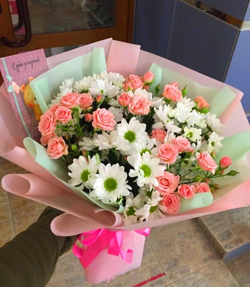 Букет цветов из: Розы и Хризантемы в Марьинской