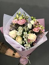 Букет цветов из:  Альстромерии, Розы и Лизиантусы #REPLACE_PRED# Марьинской