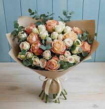Букет цветов из:  Альстромерии и Розы #REPLACE_PRED# Марьинской
