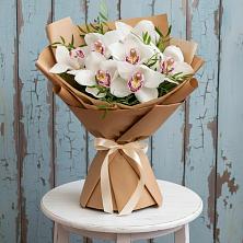 Букет цветов из:  Орхидеи и Розы в Марьинской