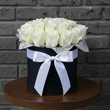 Цветочная композиция из Розы в шляпной коробке в Марьинской