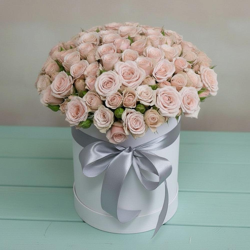 Цветочная композиция из Розы в шляпной коробке в Марьинской